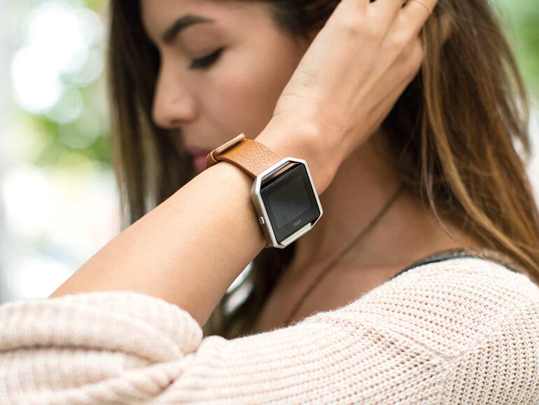 Fitbits Fitness-Smartwatch kommt im März