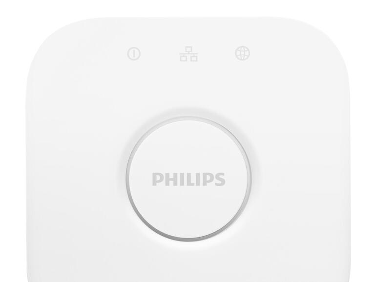 Die eckige Hue Bridge 2 unterstützt HomeKit. Nicht nur damit ist das umfangreiche Hue-Angebot anderen eine Nasenlänge voraus.