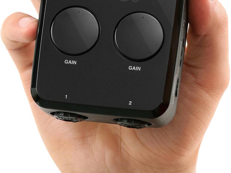 Gleich zwei Eingänge und viel Flexibilität bietet das iRig Pro DUO.
