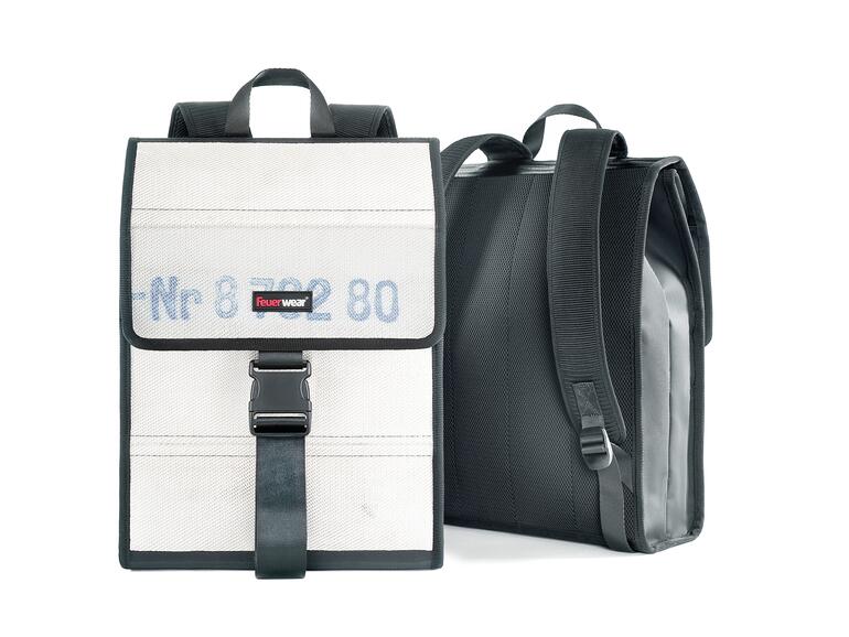 Durch die Polsterung des Rückenteils und der Träger ist der Rucksack besonders bequem.