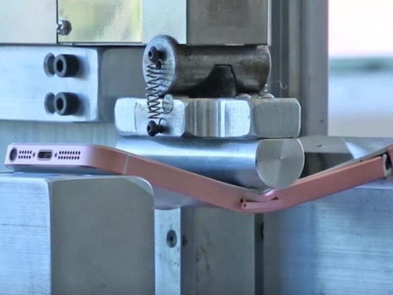 Wie viel Stress hält das iPhone SE aus?