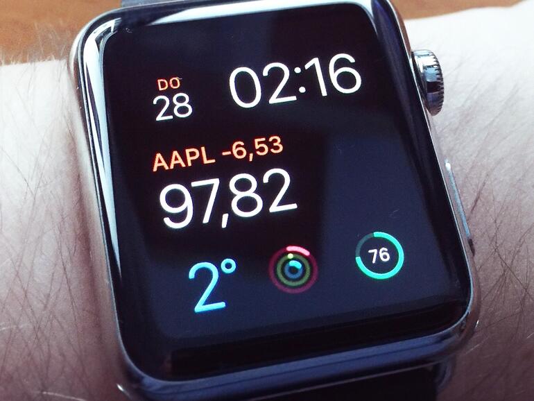 Apple Watch mit Multifunktions-Zifferblatt