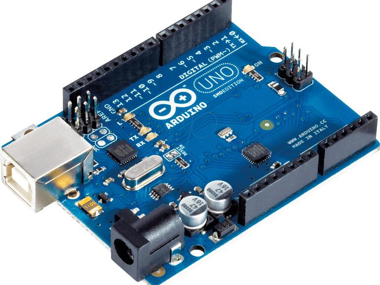 Arduino-Uno-Boards sind der Prototyp für Hardware-Bastler. Java-Anwendungen werden mit dem USB-Kabel an die Platine übertragen.