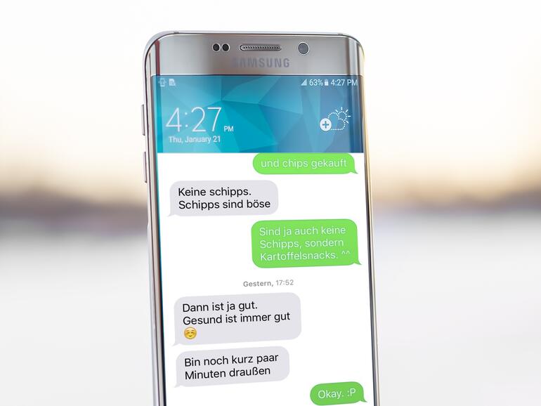 Montage: iMessage auf Android-Smartphone