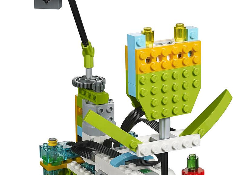 Der Terminator in Lego ist mit dem Lego Mindstorms EV3 kein Problem.