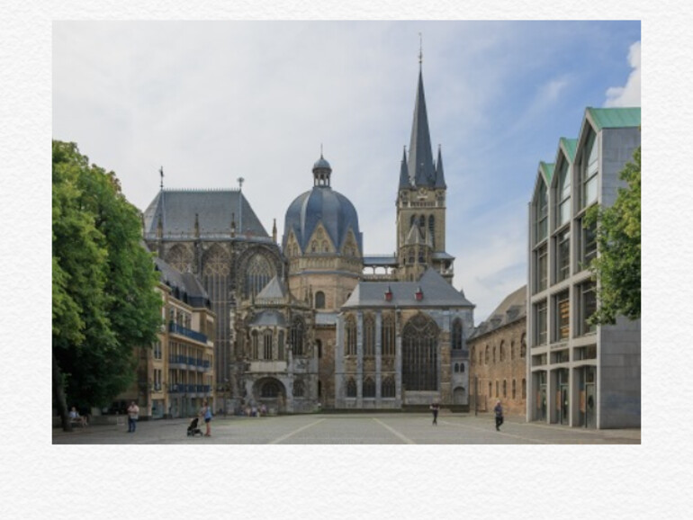 Notiz mit Wetterinformation und Bild aus Google-Suche.