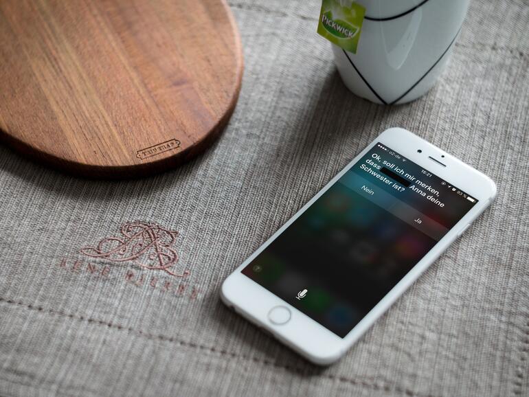 In iOS lässt sich der Beziehungsstatus eines Kontakts festlegen