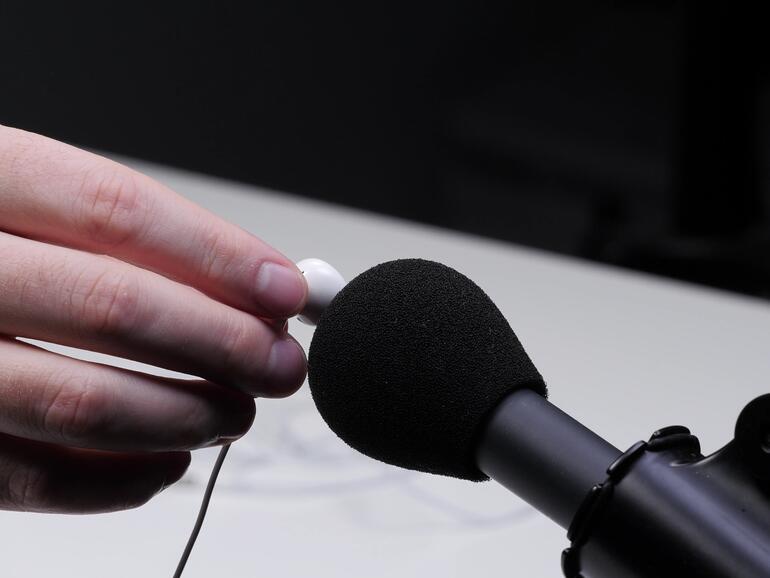 Apple EarPods mit Klinke vs. Lightning-Anschluss: Welche klingen besser?