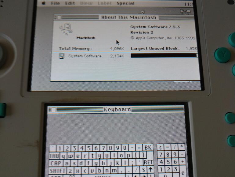 Macintosh Plus... auf einem Nintendo 2DS