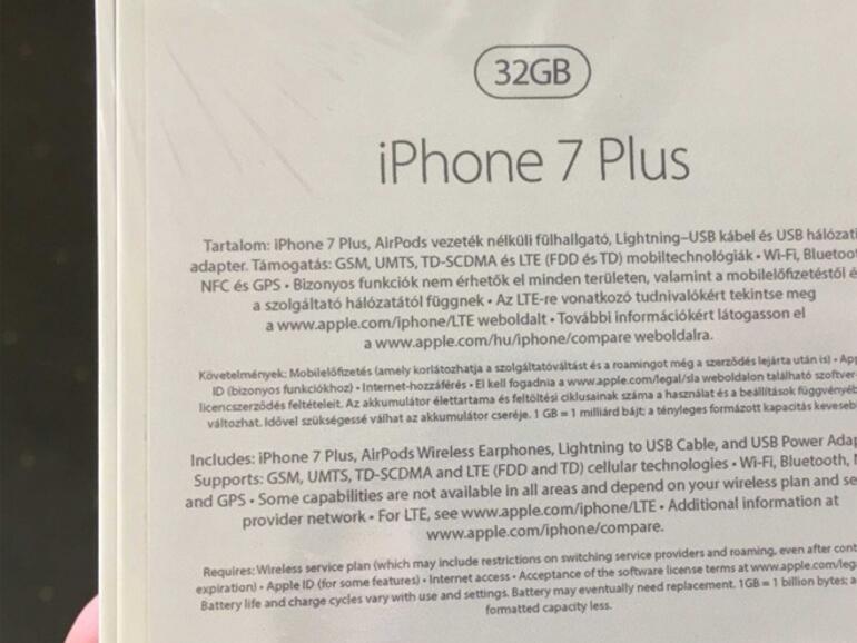 Verpackungsrückseite eines iPhone 7 Plus