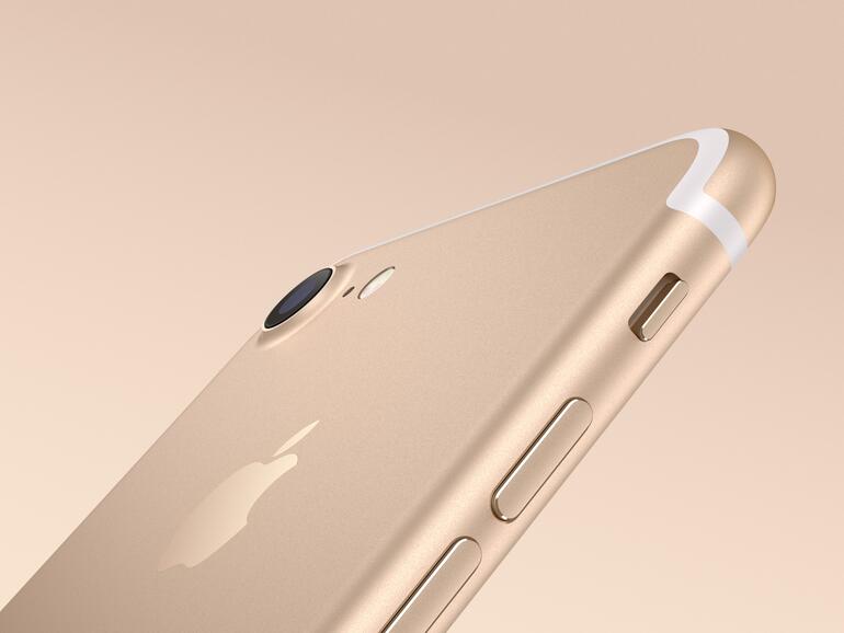 iPhone 7 in Gold
