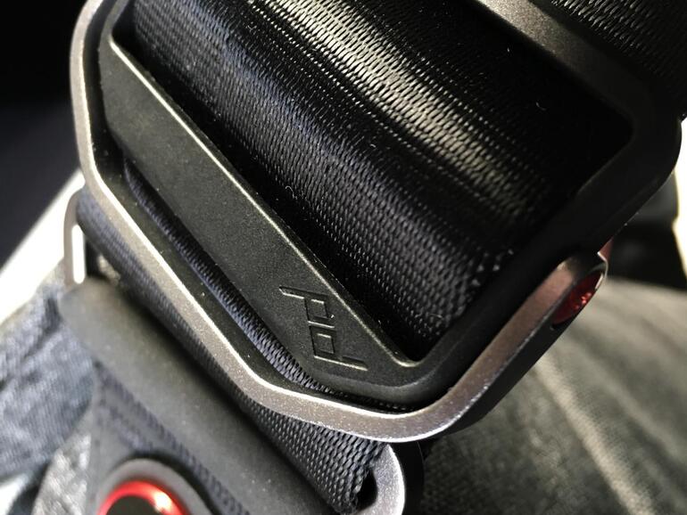 Gurt und Schnalle sind von hervorragender Qualität