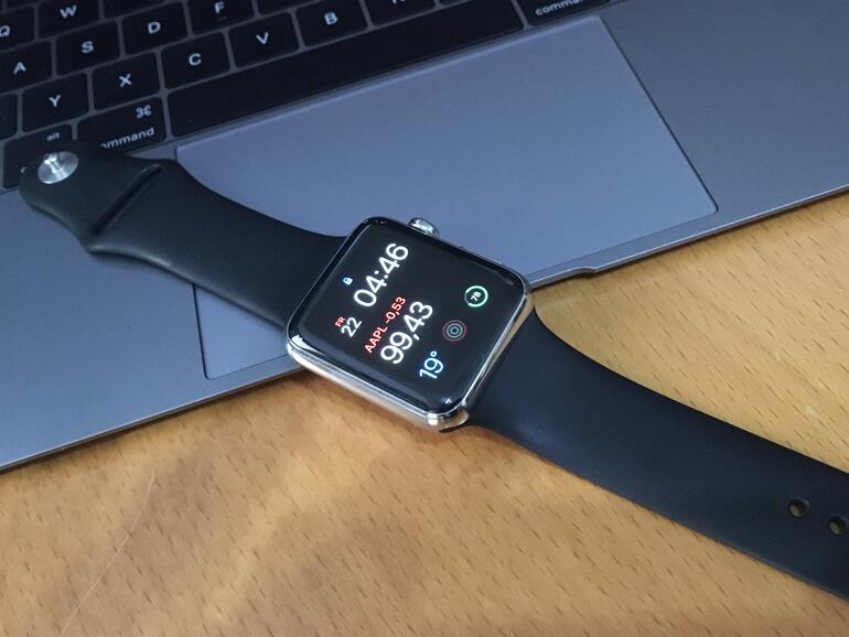 Apple Watch mit Edelstahlgehäuse