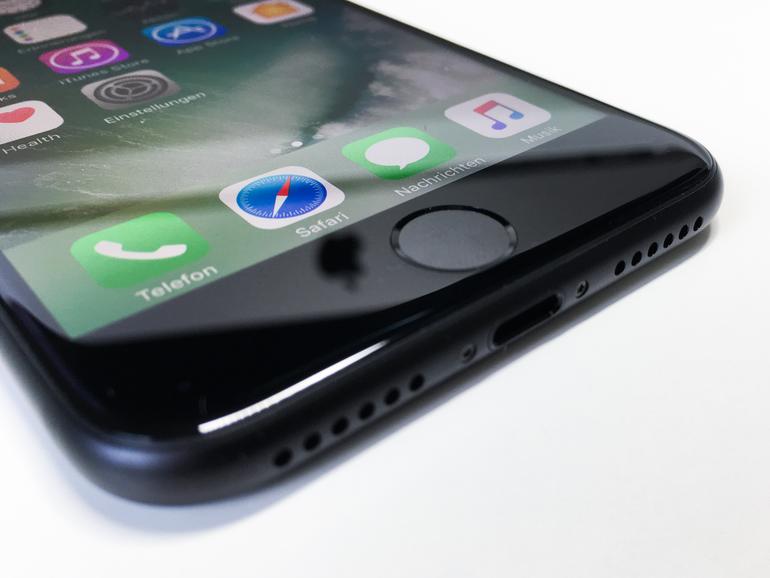Iphone 7 7 Losungen Fur Den Fehlenden Kopfhoreranschluss Mac Life