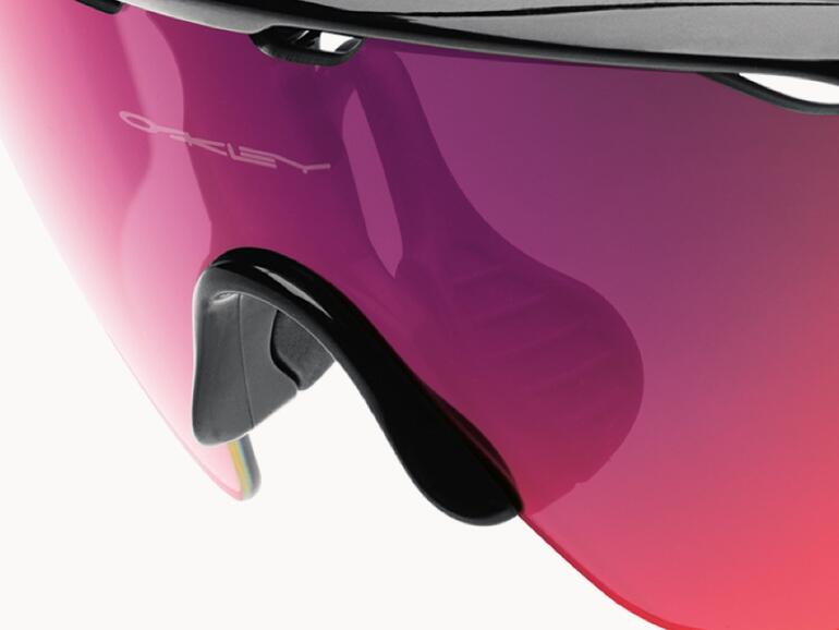 Oakley Radar Pace