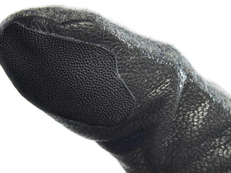 TAPS verpasst dem Handschuh einen Fingerabdruck