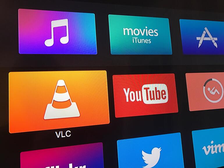 Am Apple TV dient eine App wie VLC zur Verbindung mit dem NAS