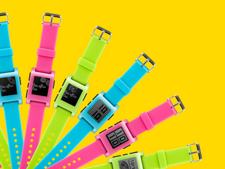 Pebble-Smartwatch in bunten Farben