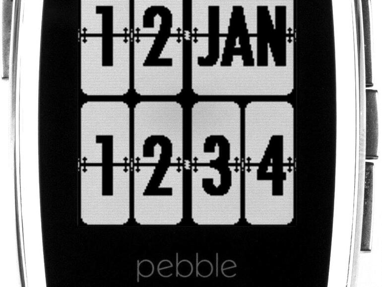2014: Pebble kontert wenig später mit der eleganten Pebble Steel …
