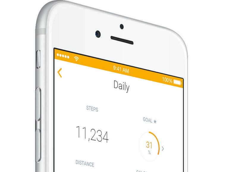 Die Datenanalyse sowie die Konfiguration der Smartwatch erfolgt per iPhone-App, die gleichzeitig eine Schnittstelle zu Apples Health-App liefert.