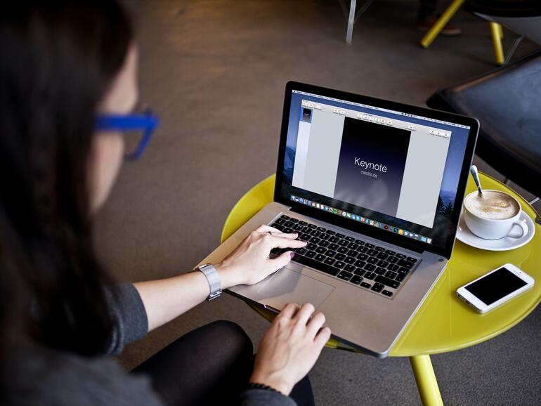 Keynote erlaubt es auch Präsentationen im Hochformat zu erstellen