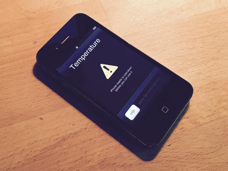 Ein solches iPhone 4s soll für den Brand verantwortlich sein.