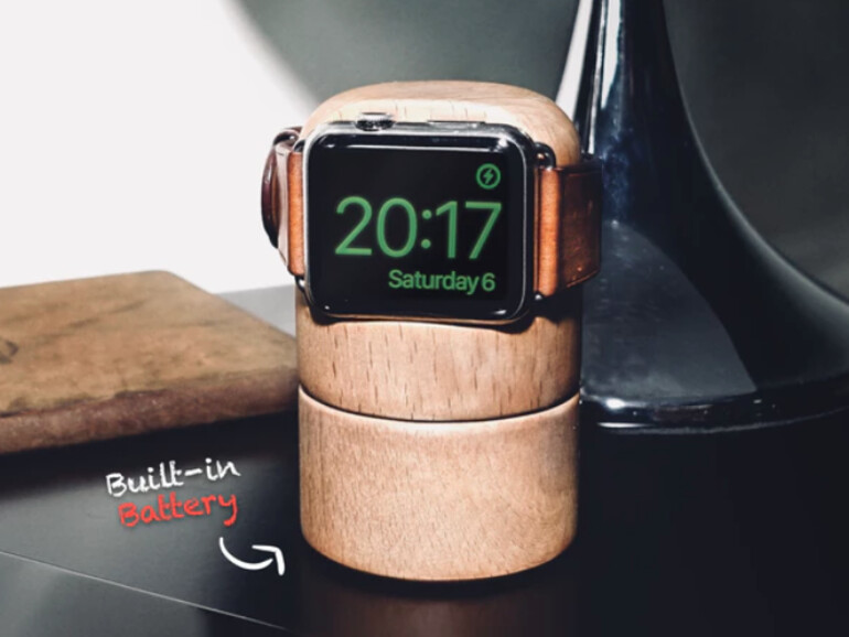 Das Dock ist aus Holz gefertigt