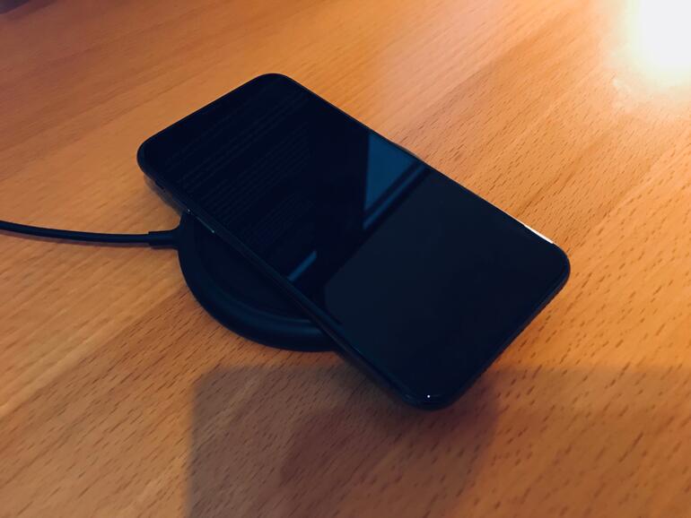 Das iPhone X kann wie das 8er kabellos geladen werden