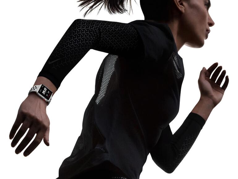 Als eierlegende Wollmilchsau gestartet, hat Apple gemerkt, dass die Apple Watch primär als Fitness-Tracker und zur Anzeige von Benachrichtigungen verwendet wird.