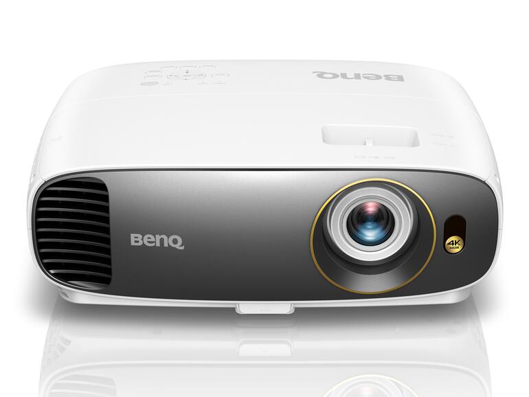 BenQ W1700