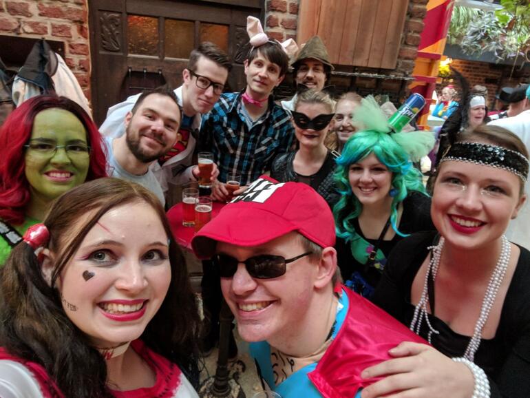 Der Selbstauslöser hilft dir, wackelfreie Selfies zu knipsen. 