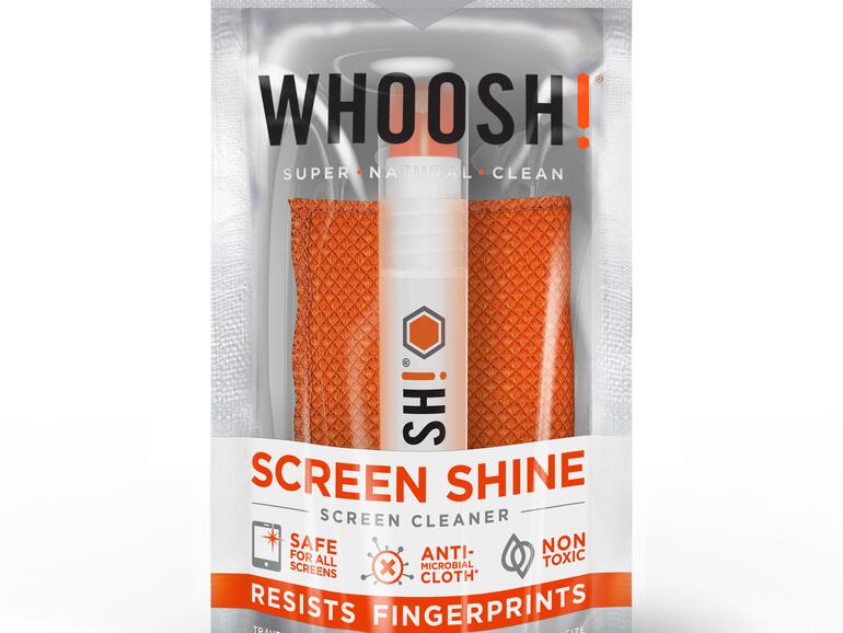 Einen spezieller Displayreiniger gibt es von Whoosh. Das natürliche Reinigungsspray verhindert die Ablagerung von Fingerabdrücken, trocknet schnell und streifenfrei. Die kleinste Größe gibt es ab circa 10 Euro inklusive Putztuch.
