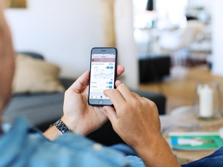 Die Heizungen lassen sich per HomeKit und Eve-App bequem steuern oder für die automatisierte Steuerung programmieren.
