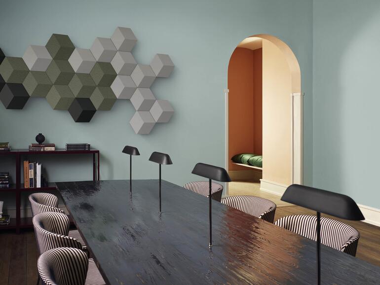 Mit dem Beosound-Shape-System werden Lautsprecher zur kunstvollen Wandverzierung.