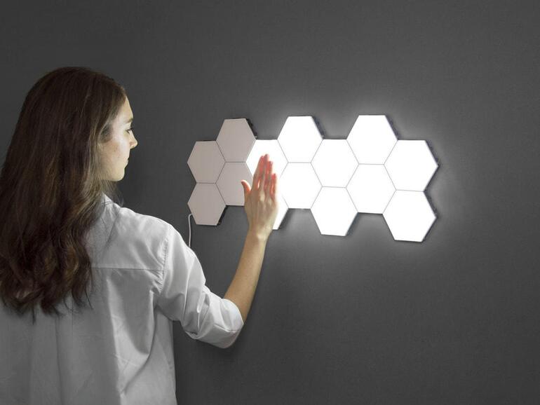 Leuchtflächen an den heimischen Wänden sorgen für eine besondere Stimmung.