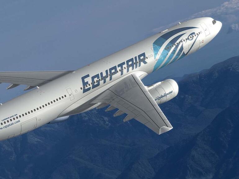 Flugzeug der Fluggesellschaft EgyptAir