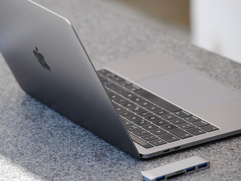 MacBook Pro mit Touch Bar