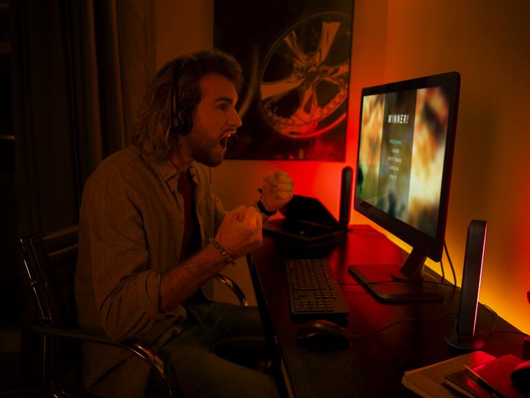 Philips Hue Play Lightbar für indirekte Beleuchtung