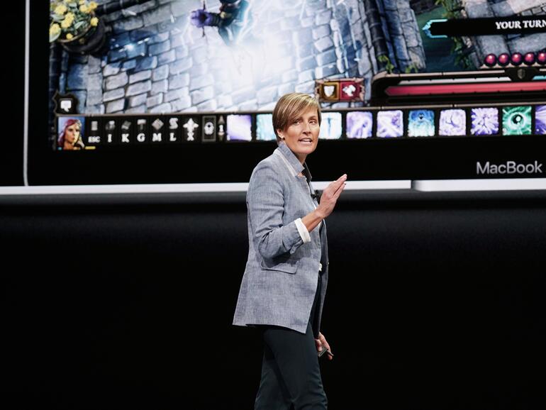 Laura Legros stellt das neue und runderneuerte MacBook Air vor. Ein Geräte, das viele bereits totgesagt hatten und das nun zu neuem Leben findet.