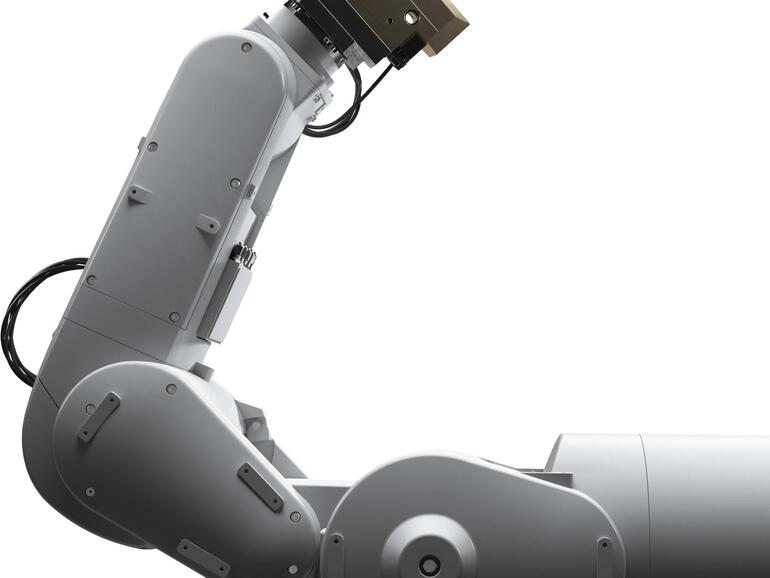 Apples Recycling-Roboter Daisy kann aus 100.000 alten iPhones etwa 1 Kilogramm Gold und 7,5 Kilo Silber gewinnen – in 18 Sekunden pro Gerät.