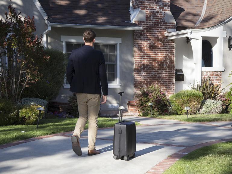 Bitte folgen: der Ovis erkennt dank Kamera sogar Hindernisse.