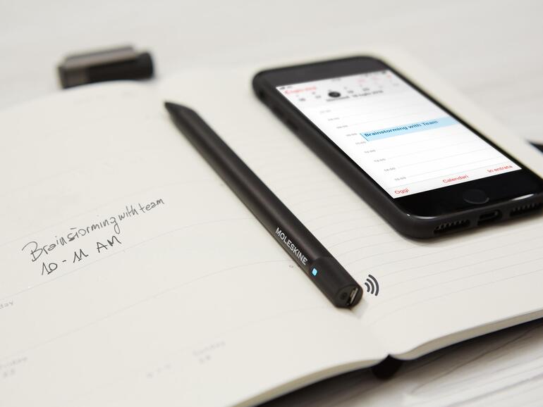 Wenn Die trotz aller Digitalisierung nicht auf Papier verzichten wollen, ist das Moleskine Smart Writing System genau das richtige für Sie.