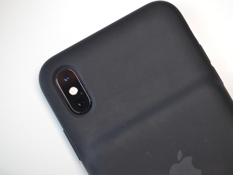 Das Smart Battery Case: Für die einen ein hässliches Entlein, für andere ein gelungenes Beispiel für Form folgt Funktion.