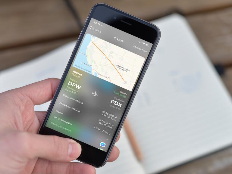 Flugdaten am iPhone abrufen