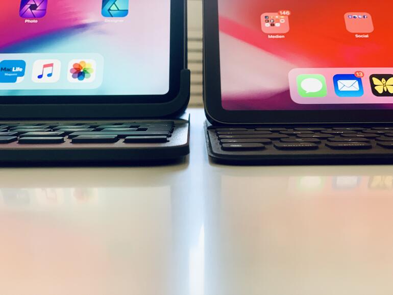 Bonus: Logitech bietet hintergrundbeleuchtete Tasten (l. iPad Pro mit Logitech Slim Folio Pro, r. mit Apple Smart Keyboard Folio).