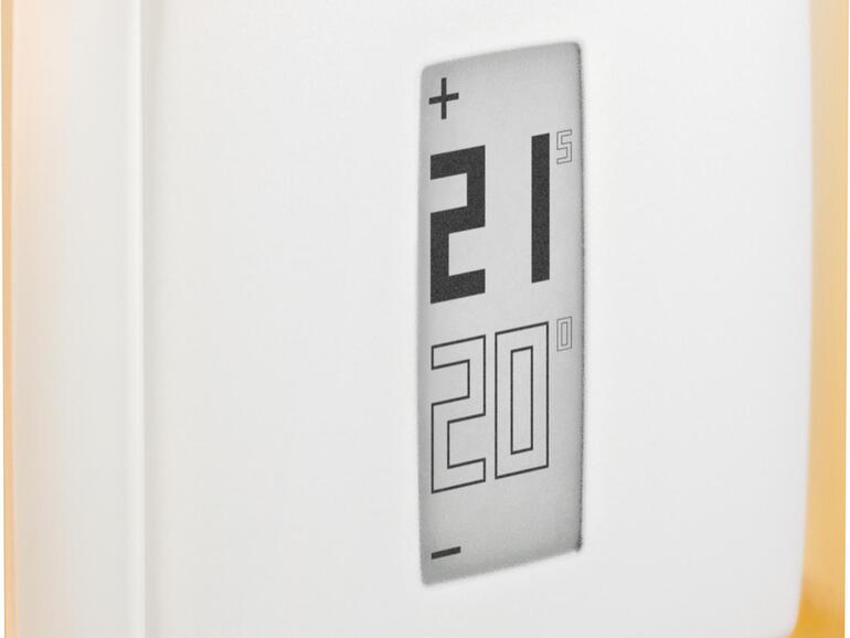 Raumsensoren verbessern die Klimasteuerung und erfassen häufig auch die Luftfeuchtigkeit.