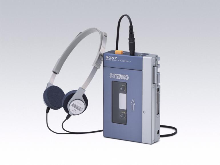 Mit dem ersten Walkman revolutioniert Sony nicht nur einen Markt, sondern erschuf auch eine neue Kultur