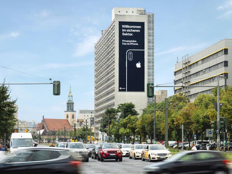 In Berlin wird auf die Landesteilung angespielt