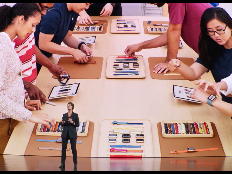 Sie können in Zukunft Armbänder und Gehäusevarianten mit Apple Watch Studio online und offline beliebig kombinieren