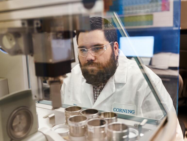 Forschung bei Apple-Zulieferer Corning